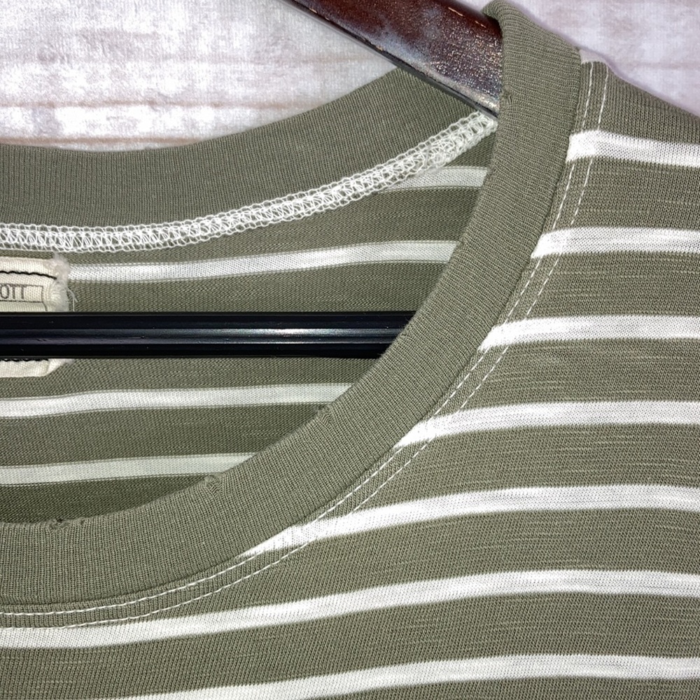 Current/Elliott The 3/4 Sleeve Tee Dress in Army Green Stripe - Size 3 - Picture 6 of 11